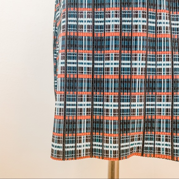 NBW NOISY MAY Fun Plaid Pleated Skirt - Picture 11 of 11